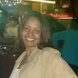 Meet your Posher, Latoya